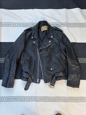 Schott Perfecto. Vintage, late 70’s